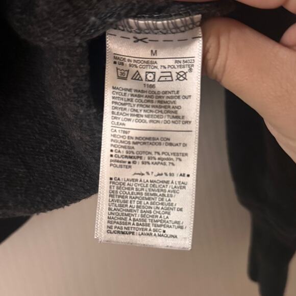 Old navy white and navy blue tie die ombré French terry sweatshirt size medium - Picture 4 of 4